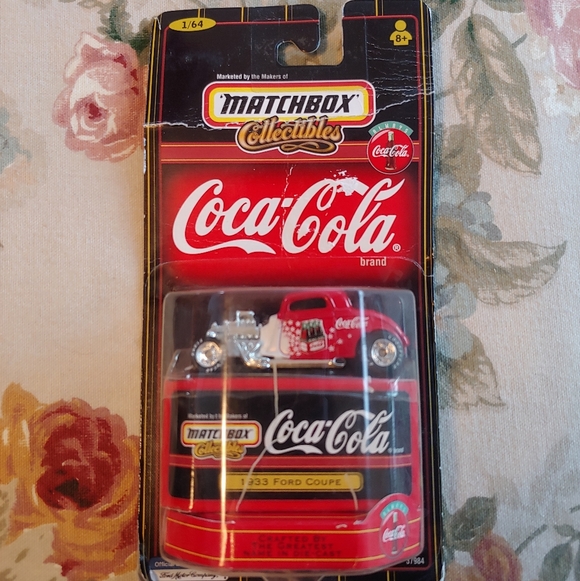 Matchbox Coca Cola Red 1933 Ford Coupe Collectible Die-Cast Model Car New NWT - Picture 3 of 17